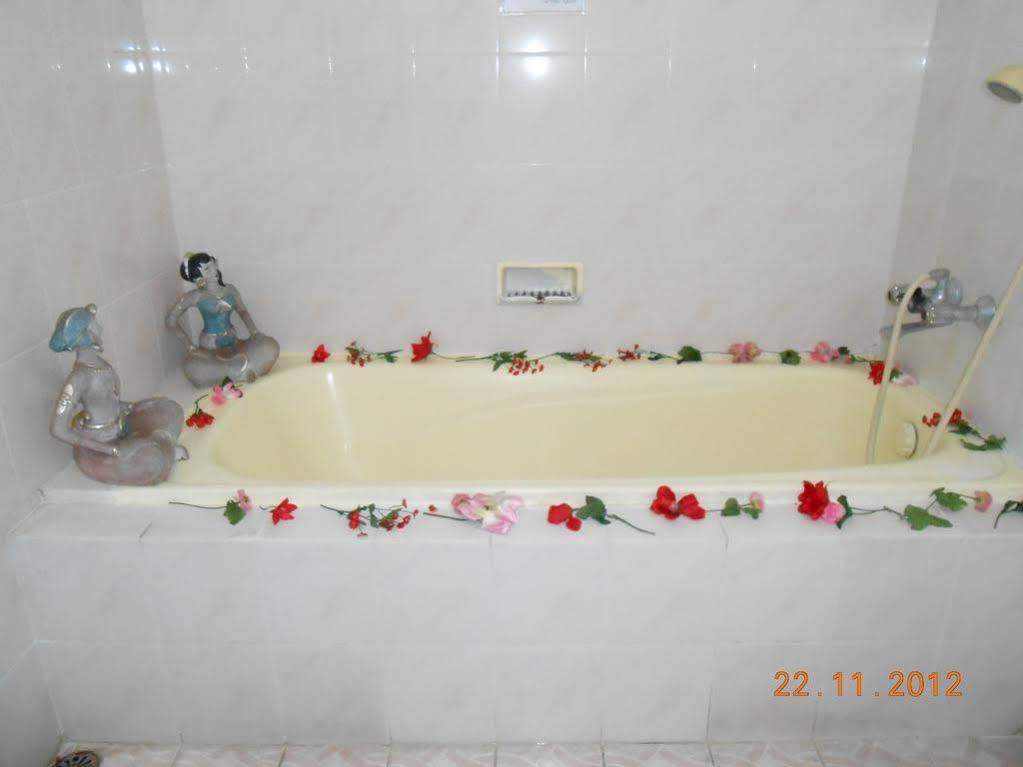 Fortuna Guest House Jogyakarta Zewnętrze zdjęcie